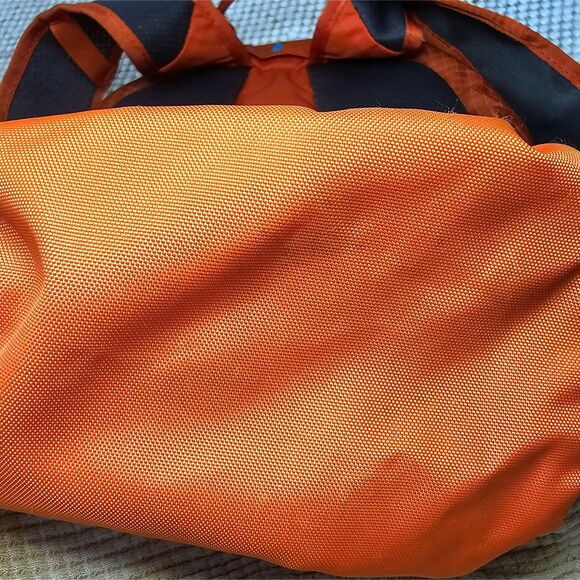 REI Co-op Tarn Hydro 15 Kids' Pack - Picture 6 of 7